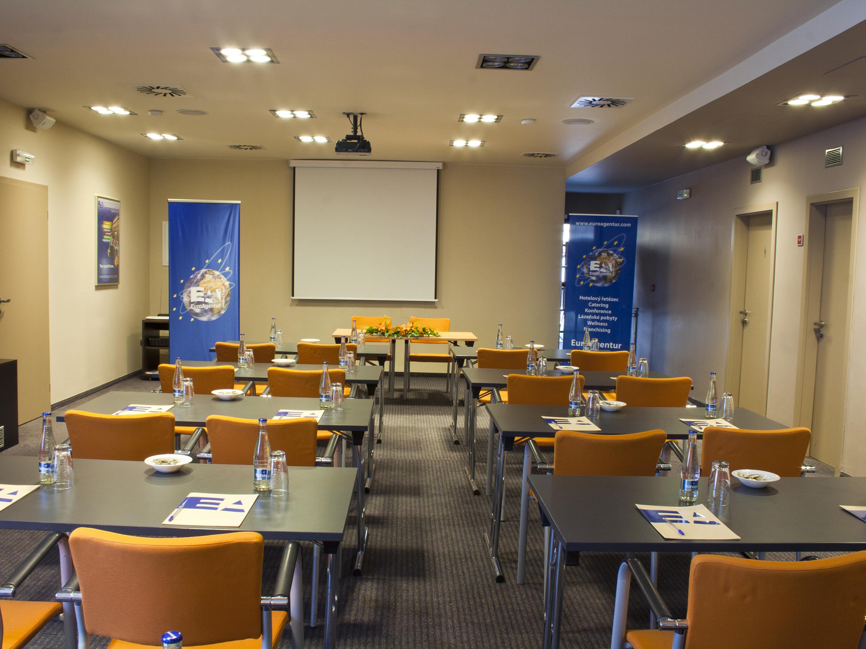 Hotell Ea Crystal Palace