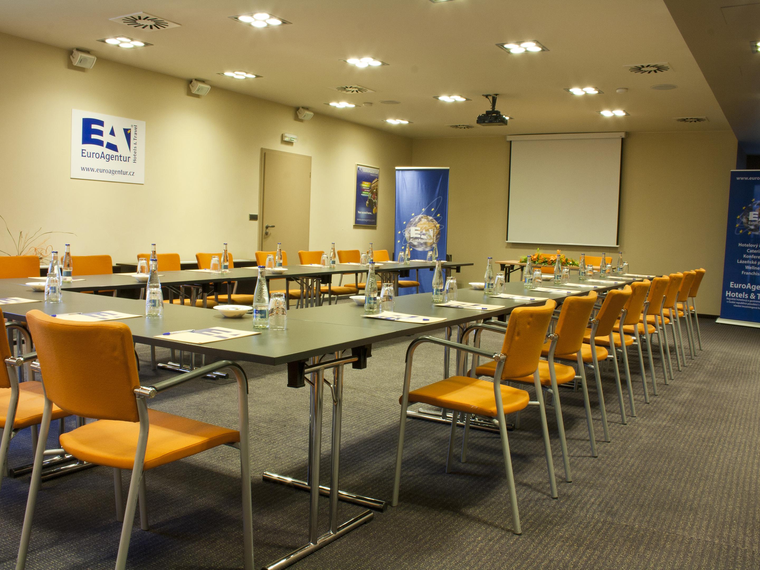 Ea Crystal Palace Praha